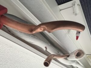 Inbedrijfstellen, aansluiten van de laatste stap: Het inbedrijfstellen van uw airco of warmtepomp